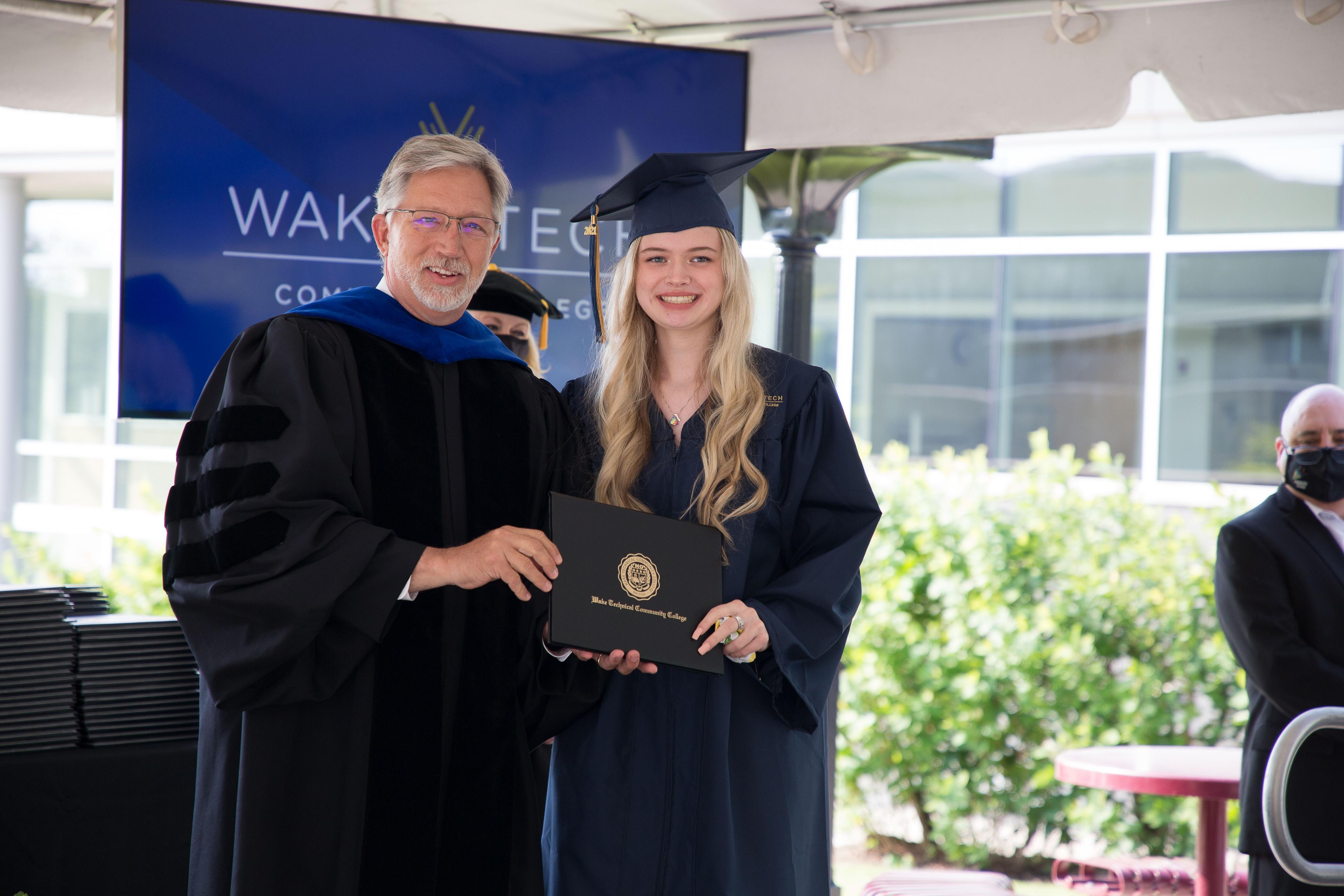 College Honors Spring Graduates with HybridStyle Commencement